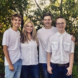 Meet your Posher, Laicy